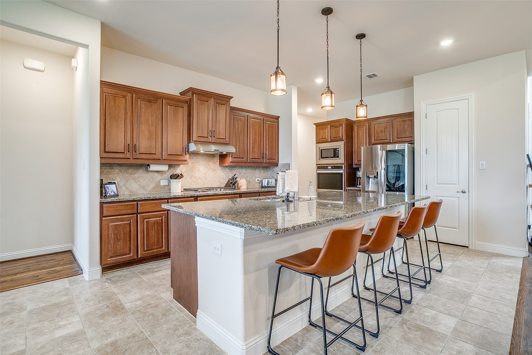 2705 Fireside Lane Denton TX 76201