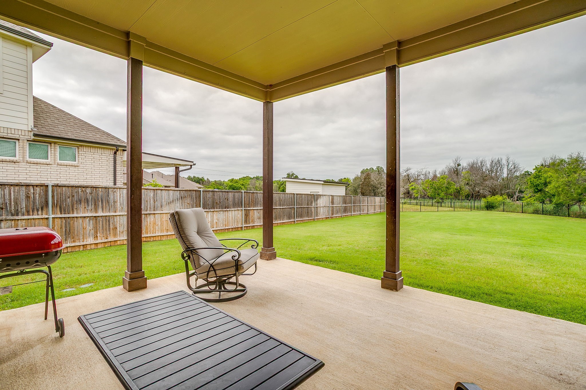 2705 Fireside Lane Denton TX 76201