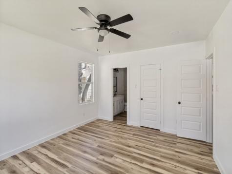 2801 Twyman Avenue Dallas TX 75215