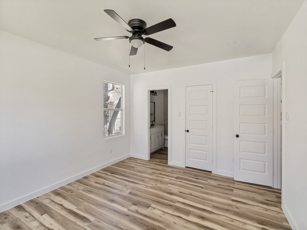 2801 Twyman Avenue Dallas TX 75215