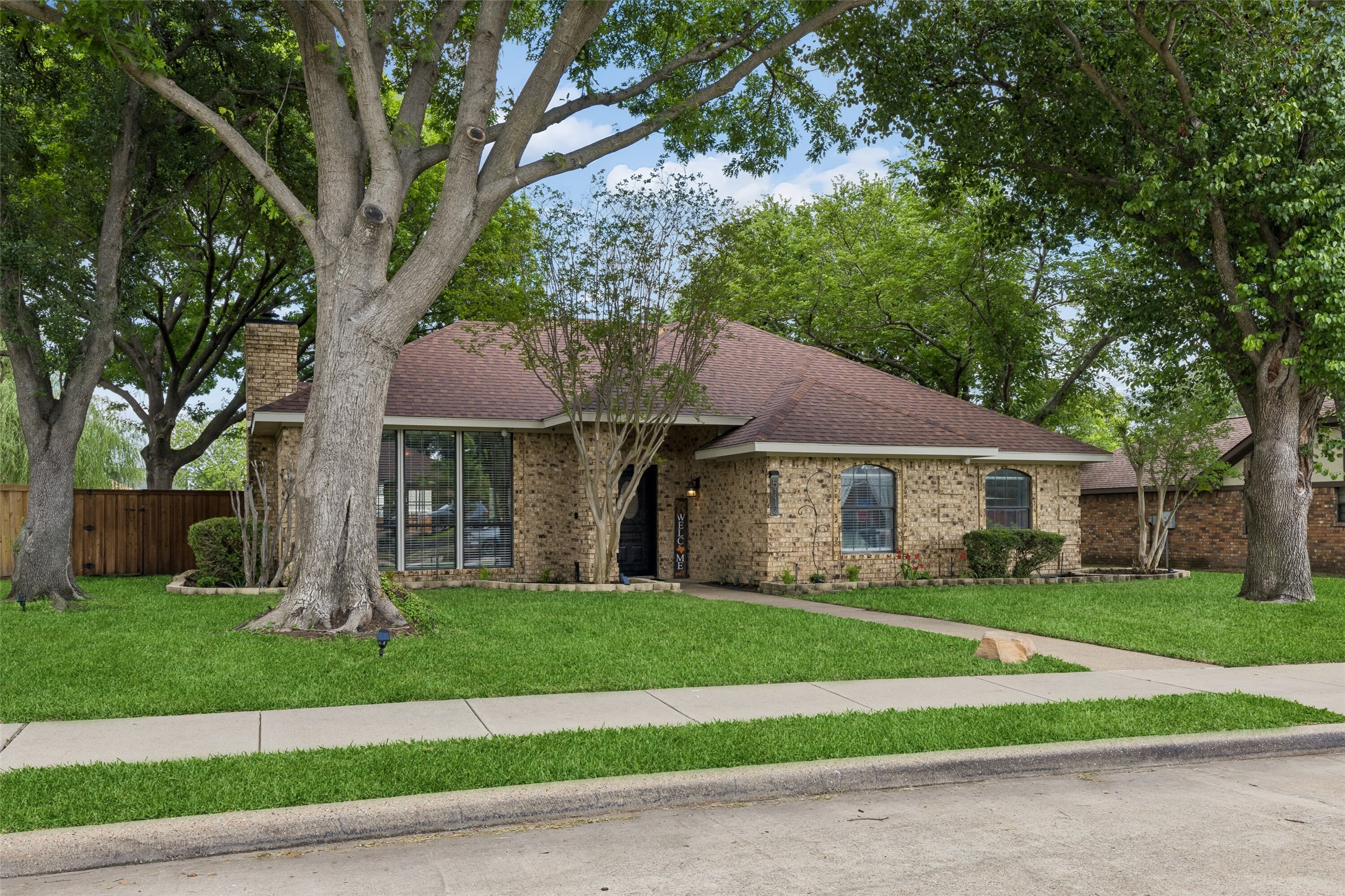 5112 Park Lake Court Sachse TX 75048
