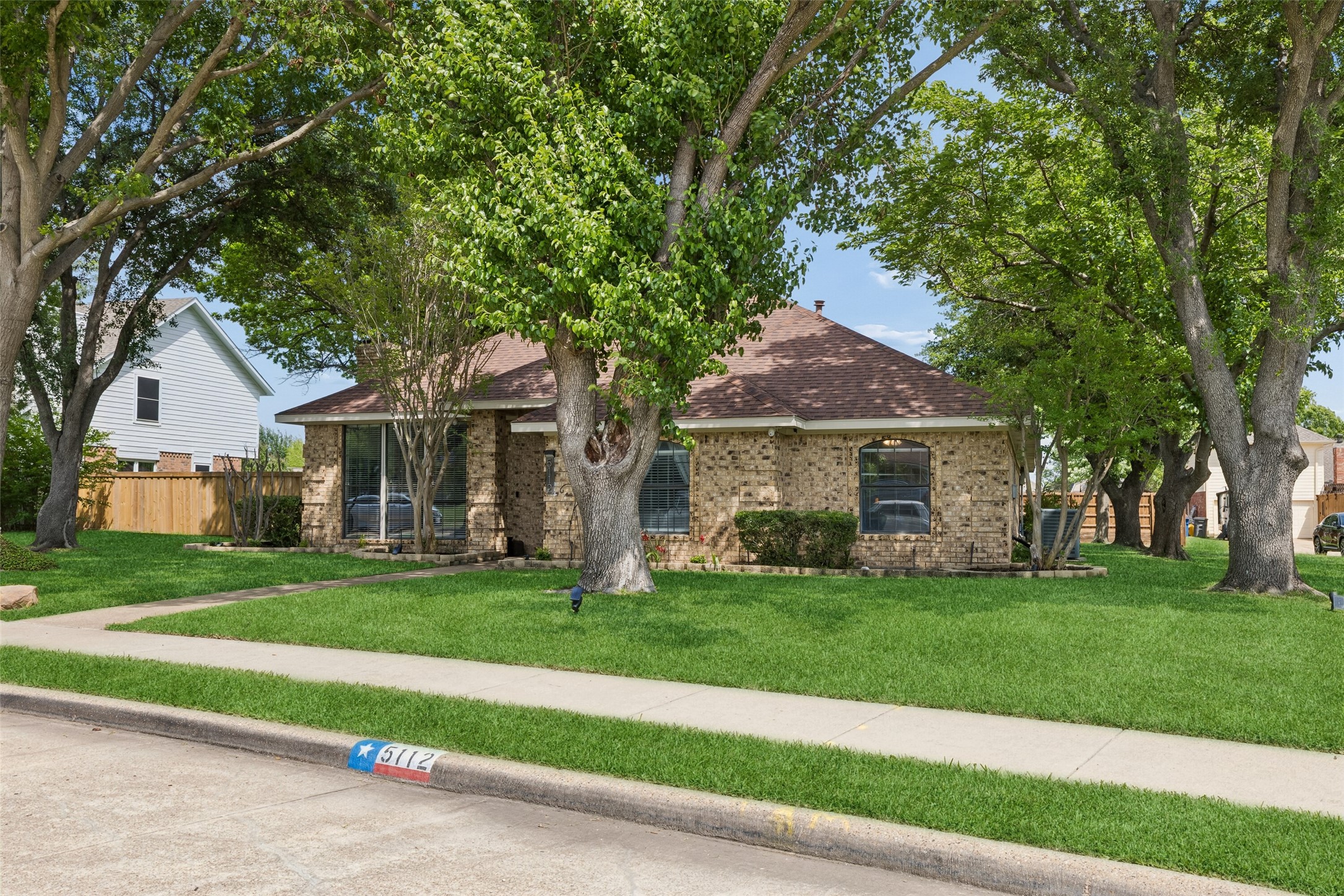 5112 Park Lake Court Sachse TX 75048