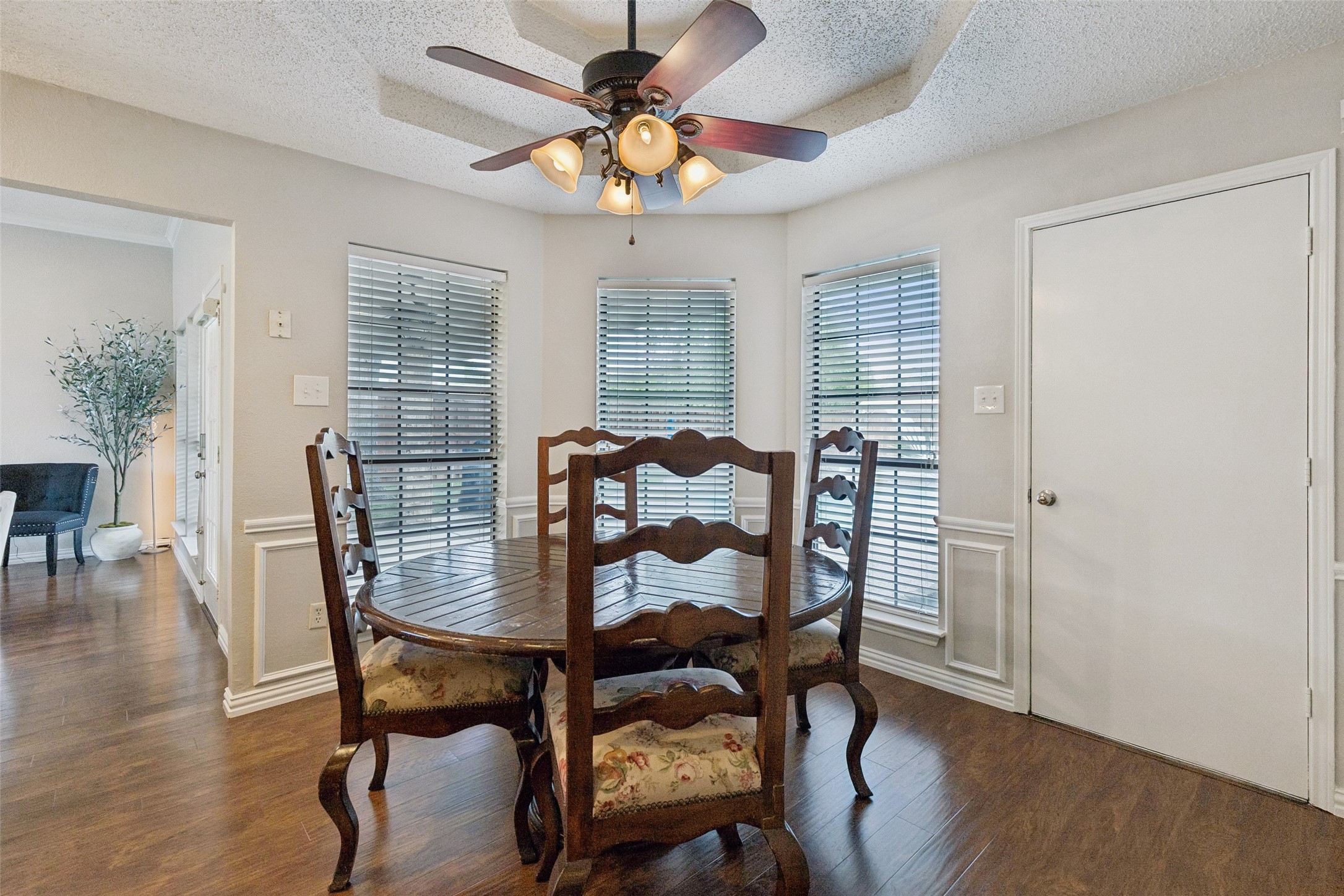 5112 Park Lake Court Sachse TX 75048