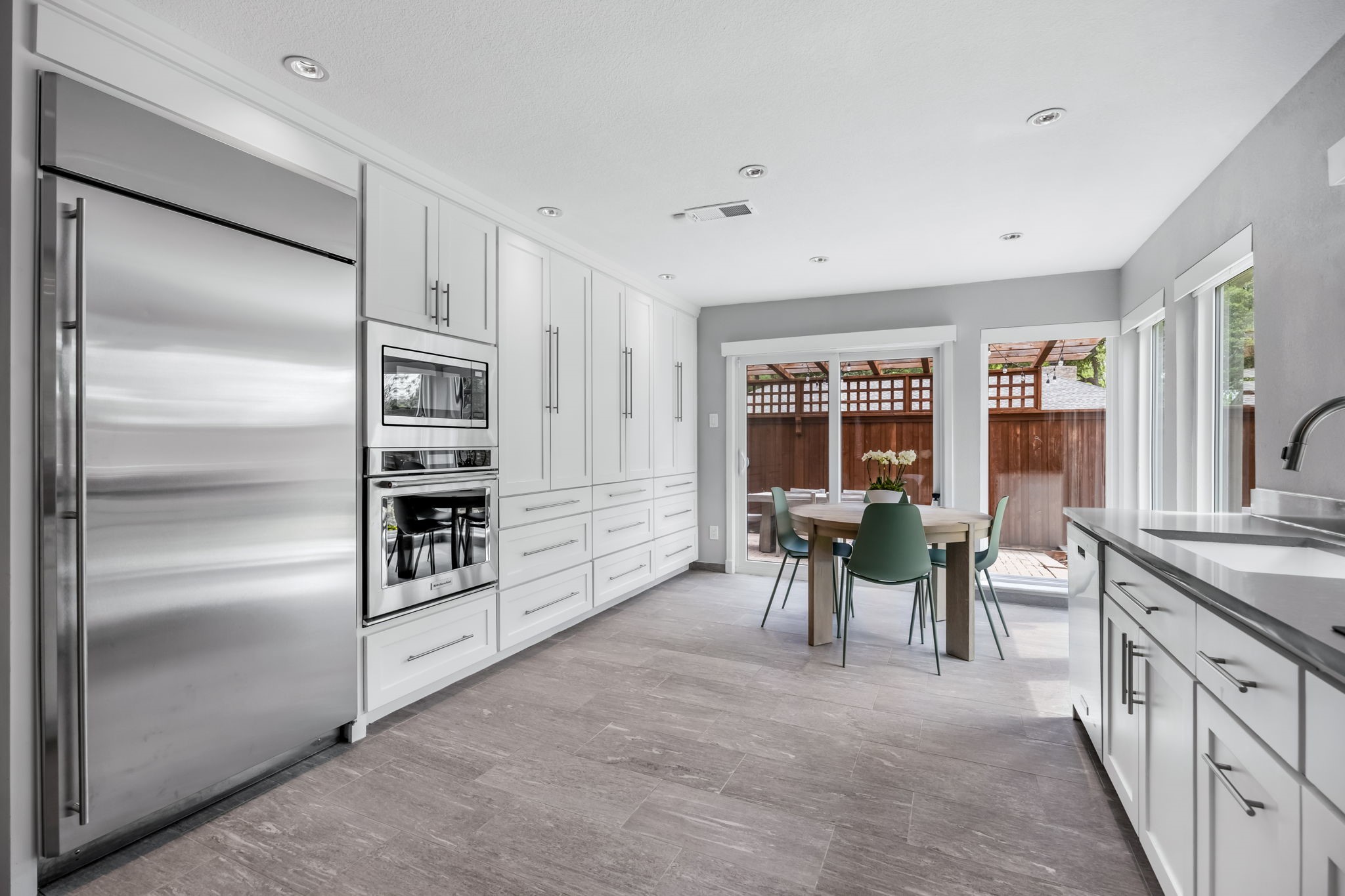 7168 Manor Oaks Drive Dallas TX 75248