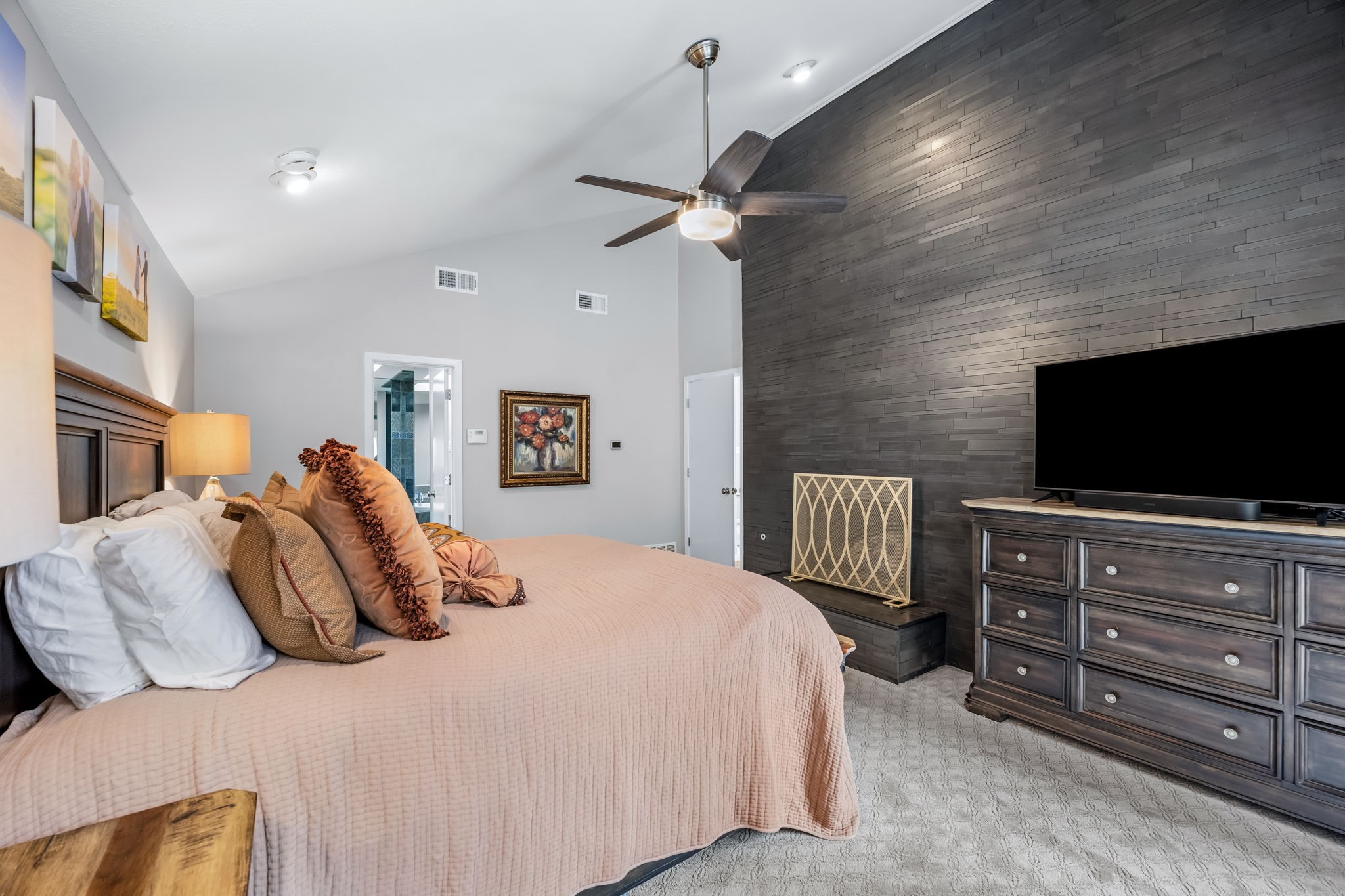 7168 Manor Oaks Drive Dallas TX 75248