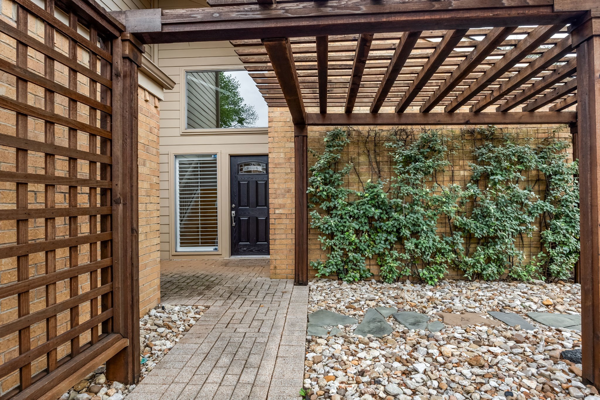 7168 Manor Oaks Drive Dallas TX 75248