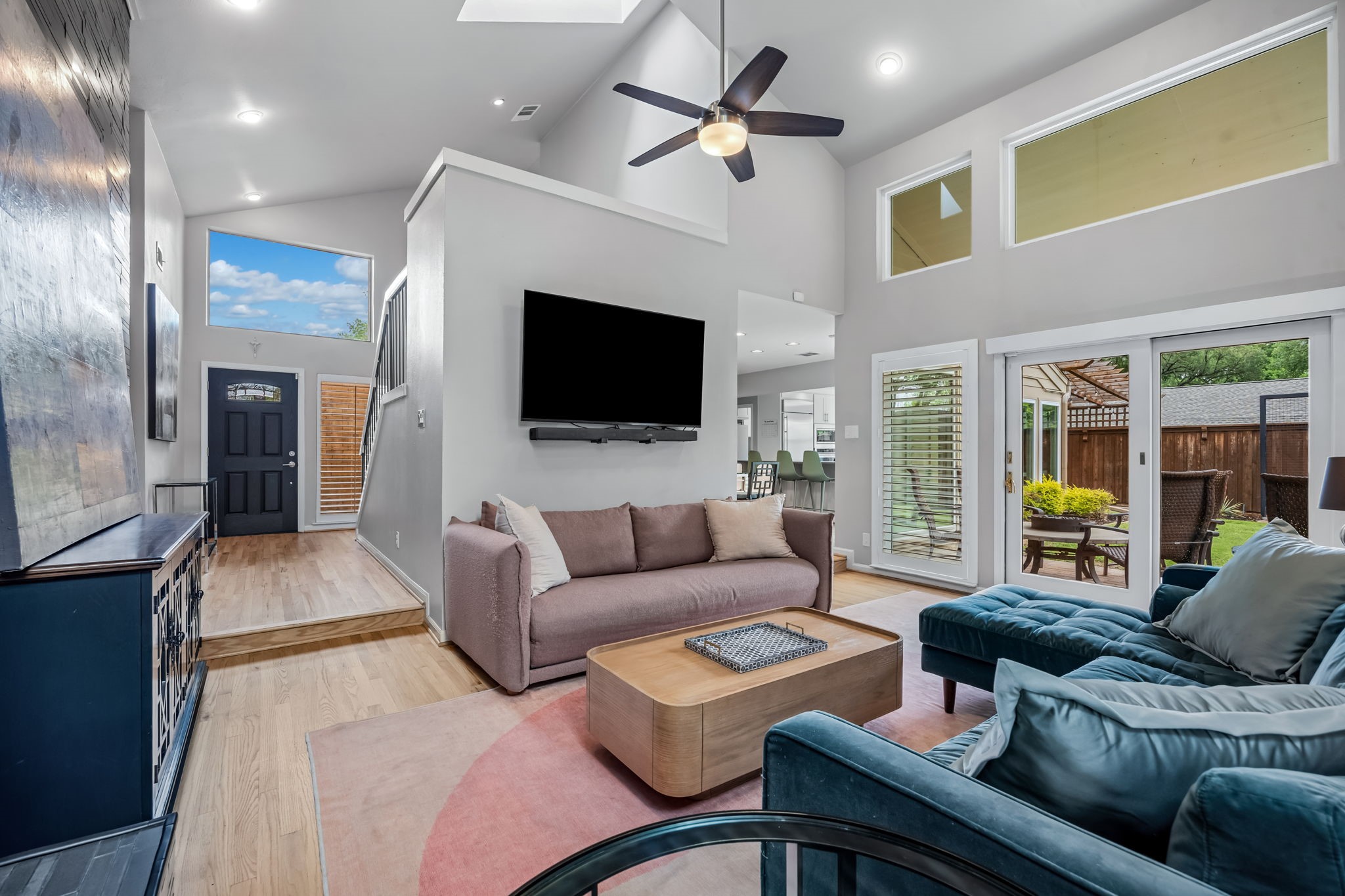 7168 Manor Oaks Drive Dallas TX 75248