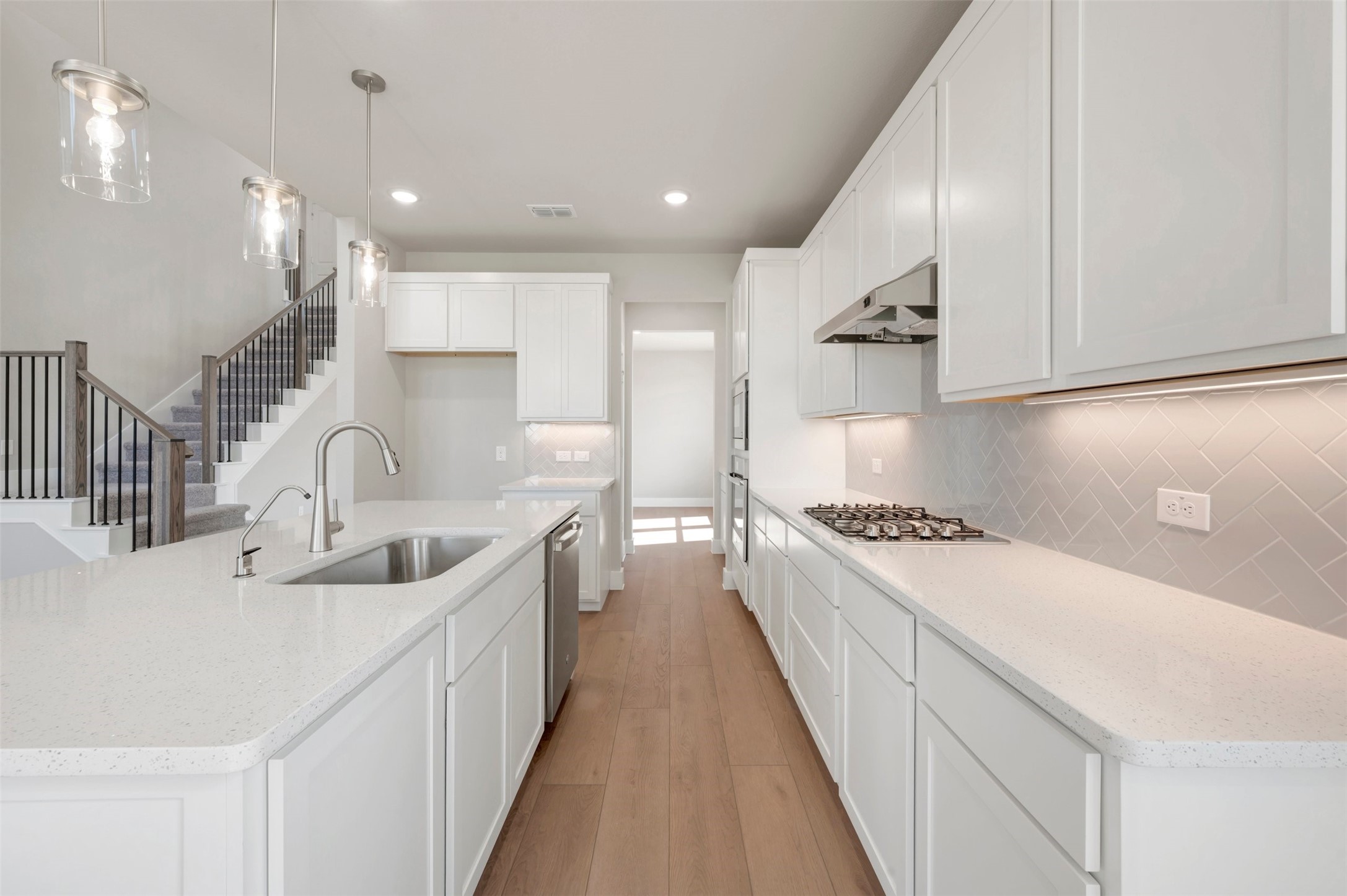 5333 Hybern Avenue Aubrey TX 76227