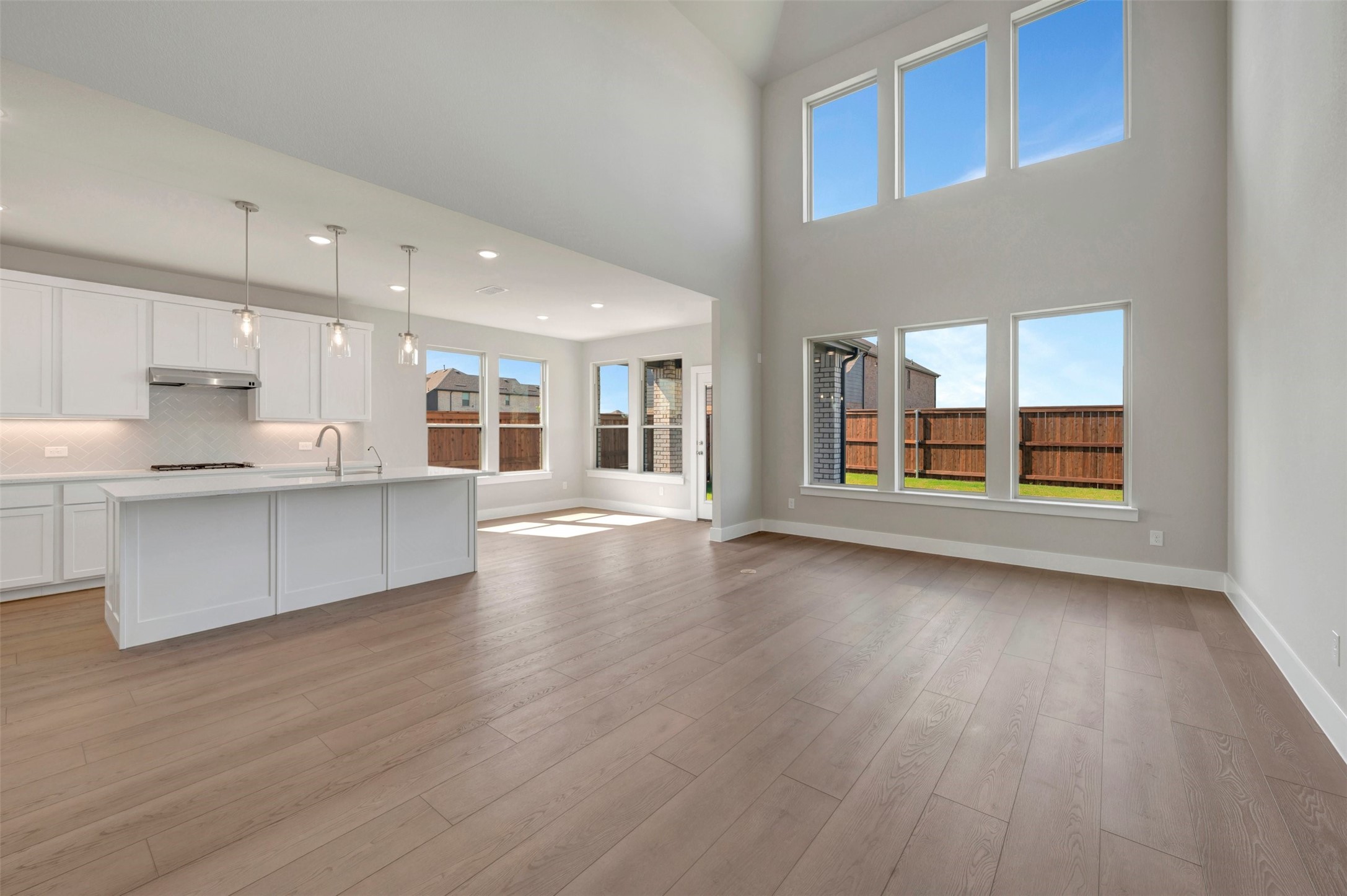 5333 Hybern Avenue Aubrey TX 76227