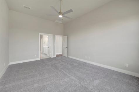 5333 Hybern Avenue Aubrey TX 76227
