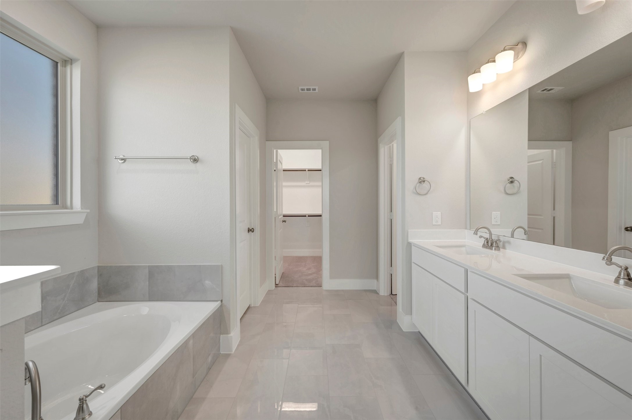 5333 Hybern Avenue Aubrey TX 76227