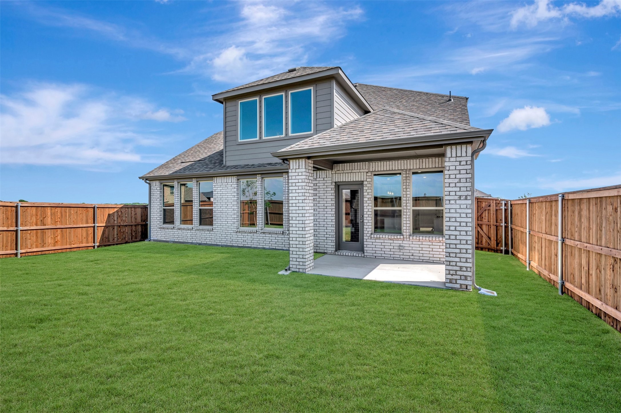 5333 Hybern Avenue Aubrey TX 76227