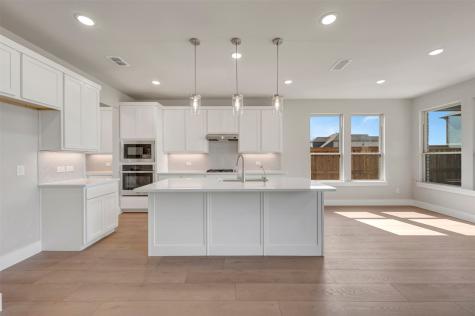 5333 Hybern Avenue Aubrey TX 76227