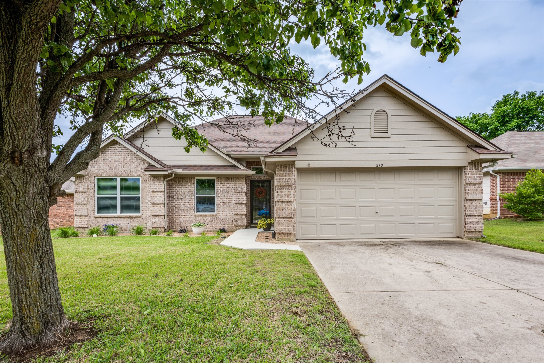 219 Quail Run Aubrey TX 76227