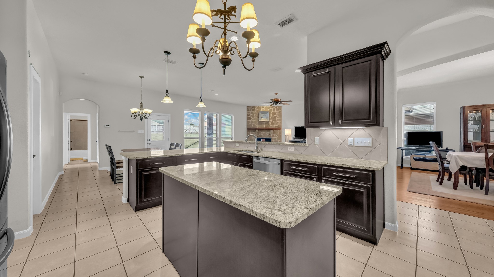 109 Portales Drive Aledo TX 76008