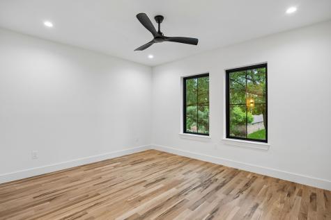 6915 Middle Cove Drive Dallas TX 75248