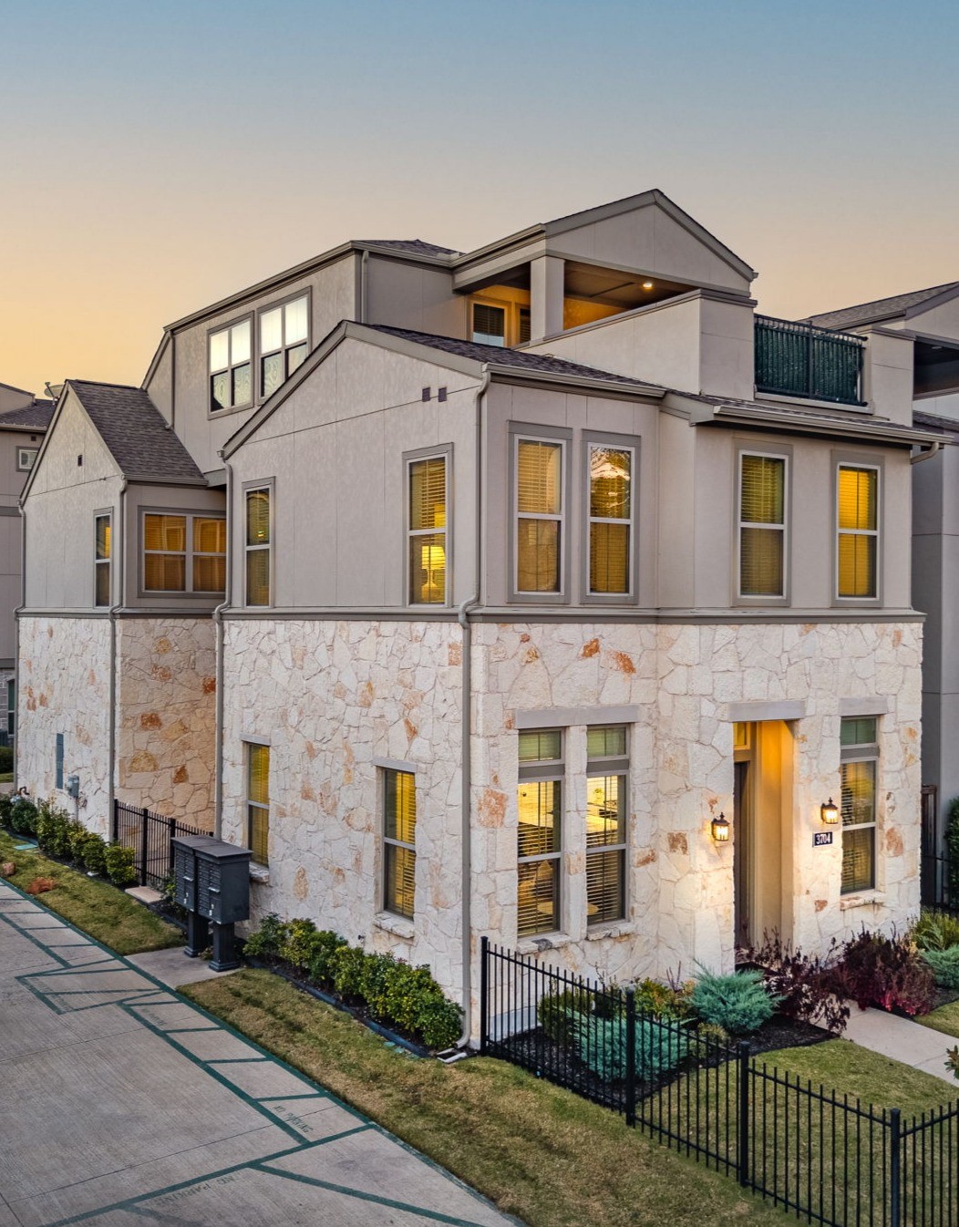 3704 Tussock Drive Dallas TX 75209