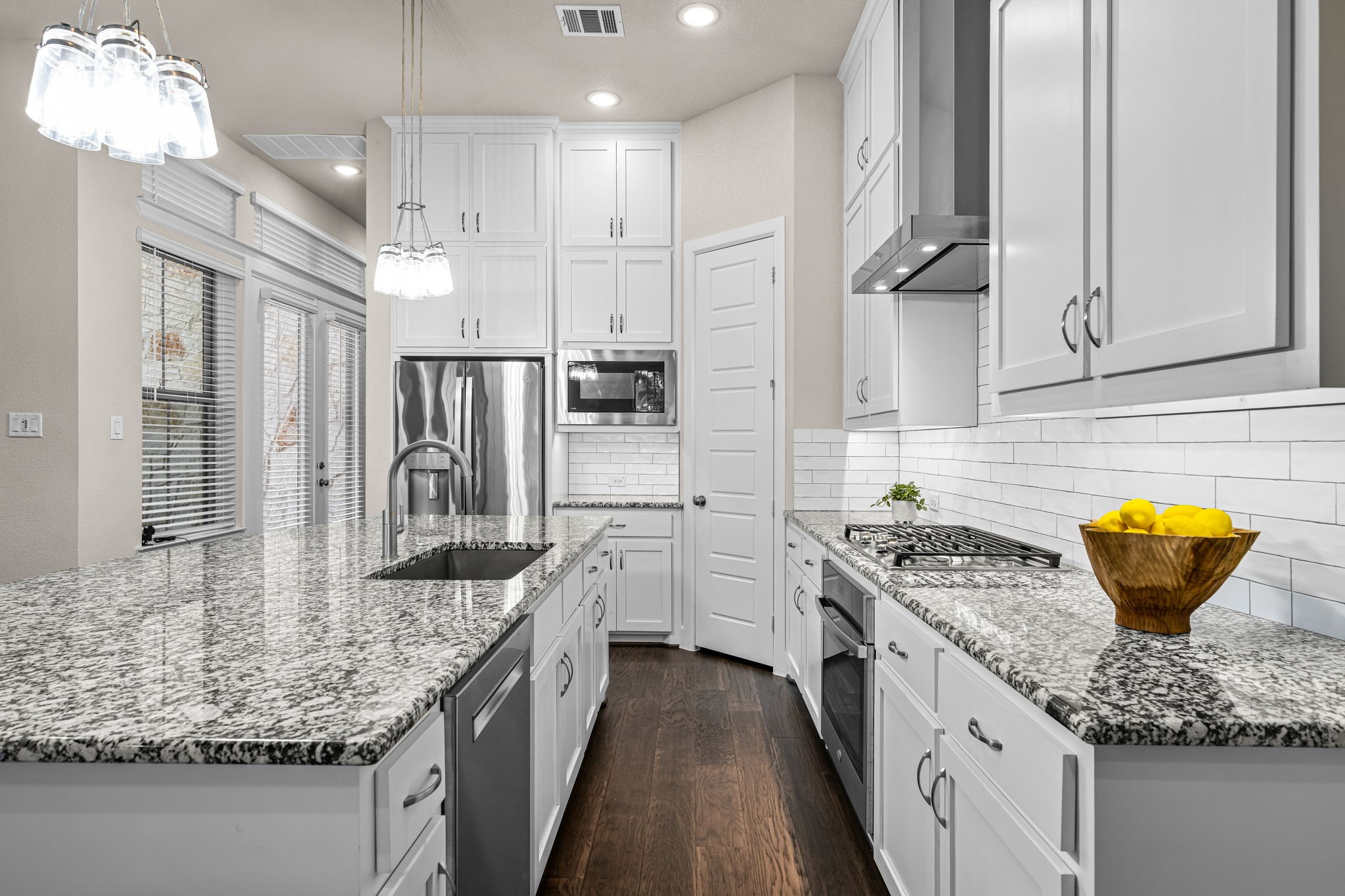 3704 Tussock Drive Dallas TX 75209