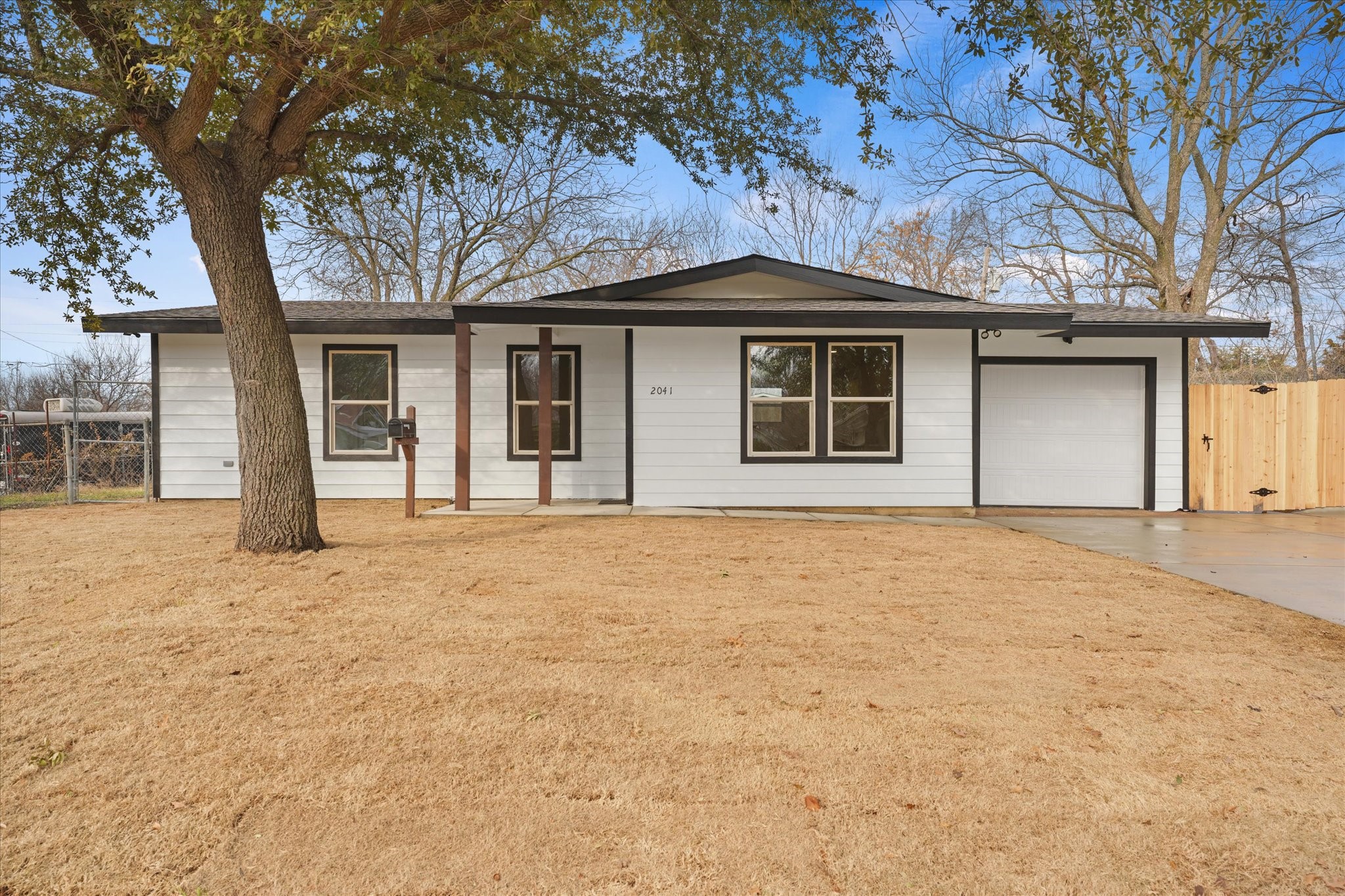 2041 Montier Drive Garland TX 75041