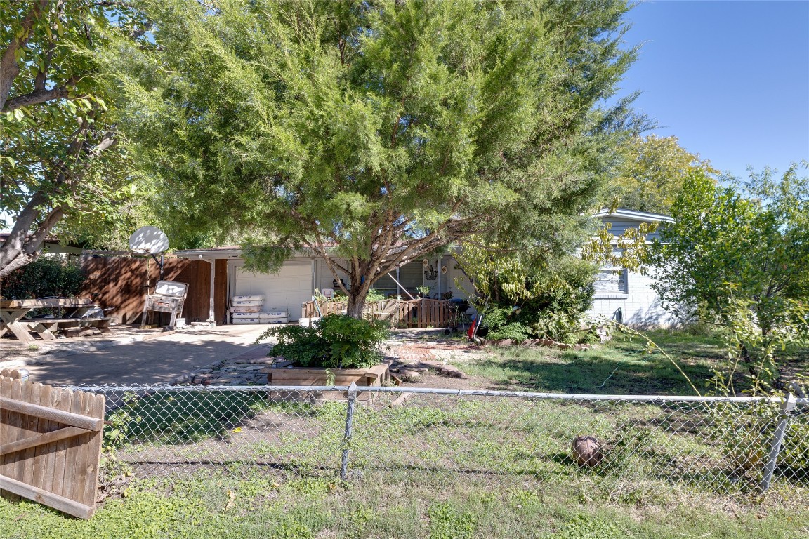 2313 Roberts Circle Arlington TX 76010