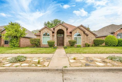 1537 Tuley Street Cedar Hill TX 75104