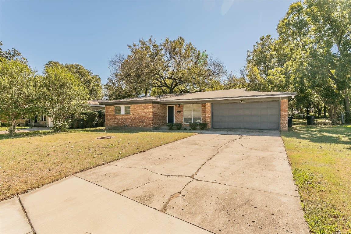 6312 Lambeth Lane Fort Worth TX 76112
