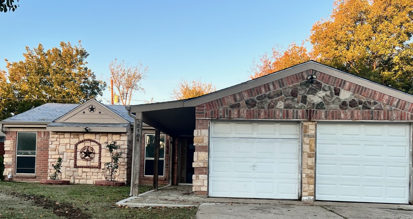 2404 Jo Lyn Lane Arlington TX 76014