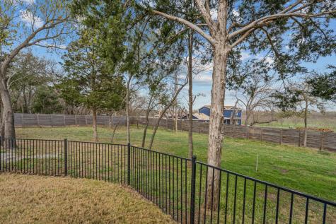 1004 Meadow Wood Terrace Azle TX 76020