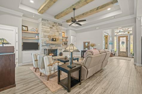 1004 Meadow Wood Terrace Azle TX 76020