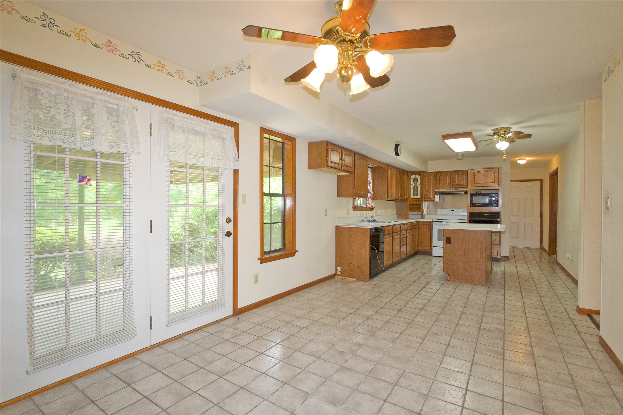 1196 County Road 260 Gainesville TX 76240