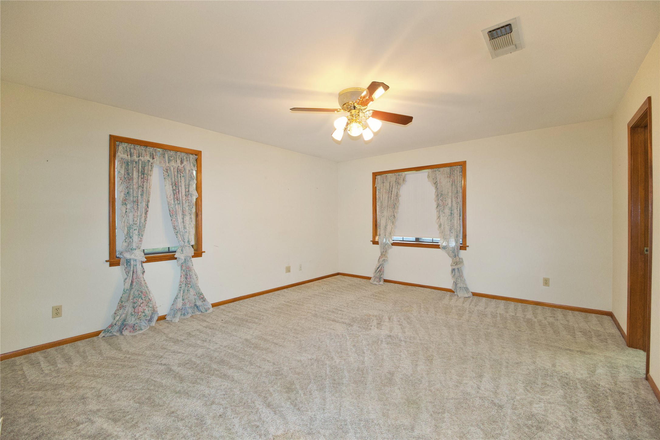1196 County Road 260 Gainesville TX 76240