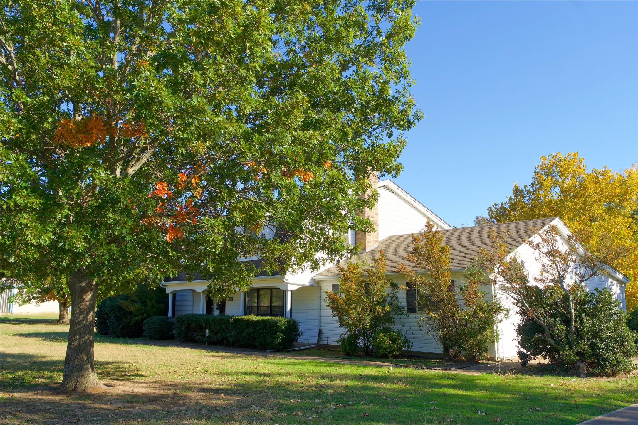 1196 County Road 260 Gainesville TX 76240