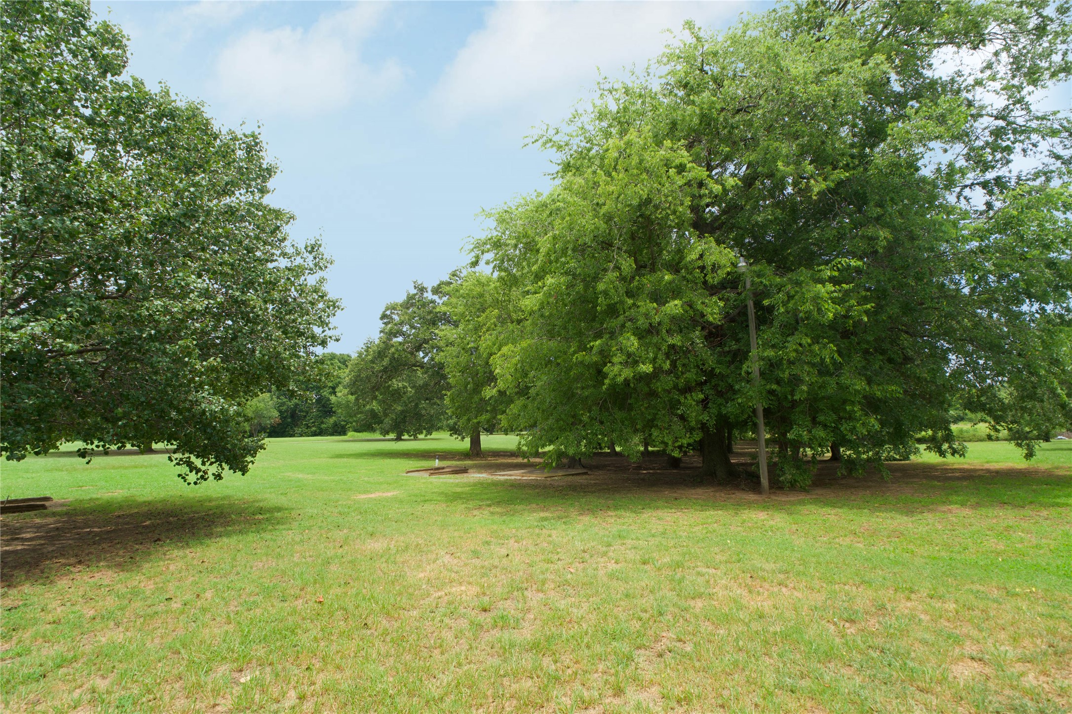1196 County Road 260 Gainesville TX 76240