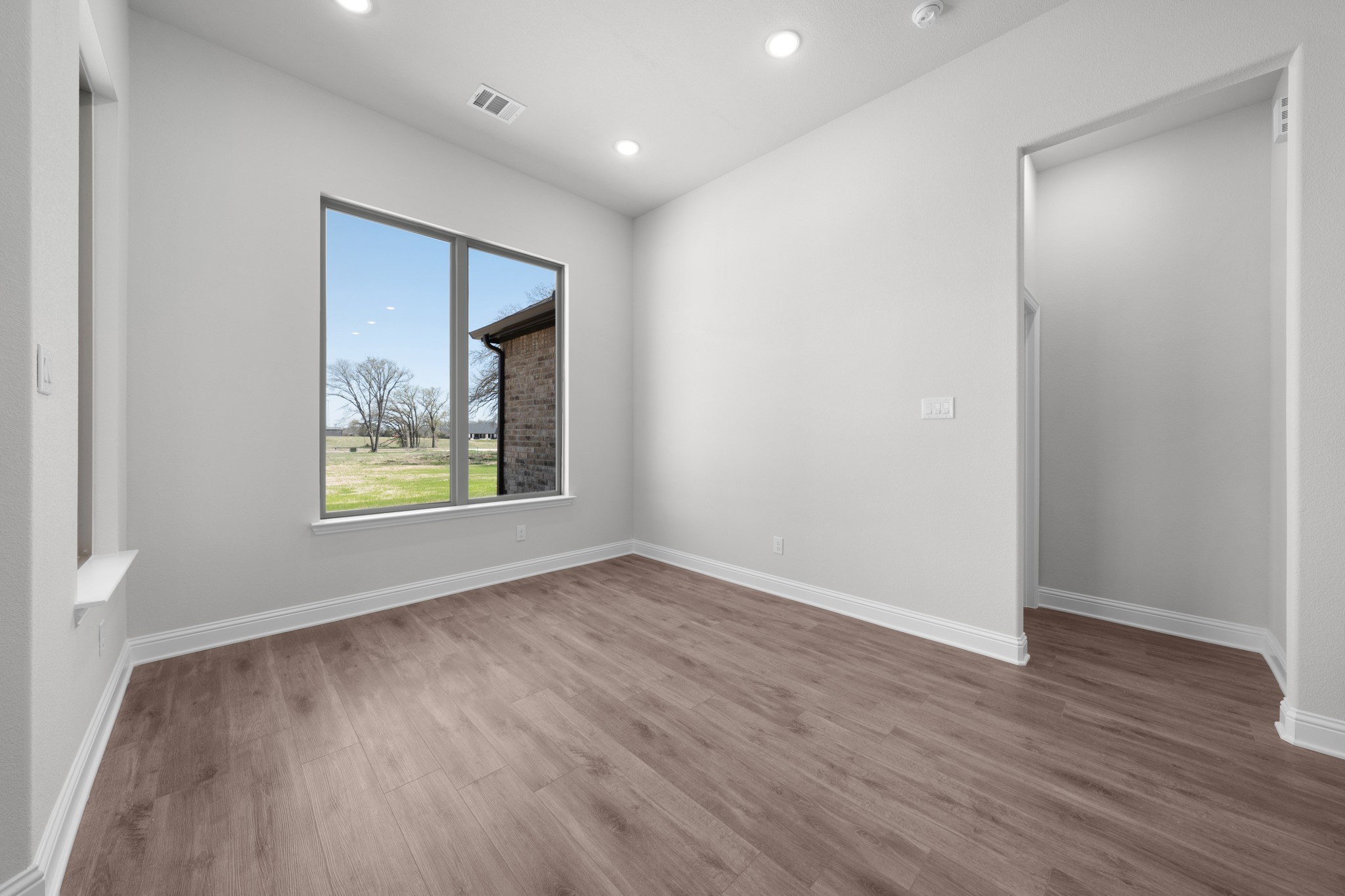 117 Ellis Canton TX 75103