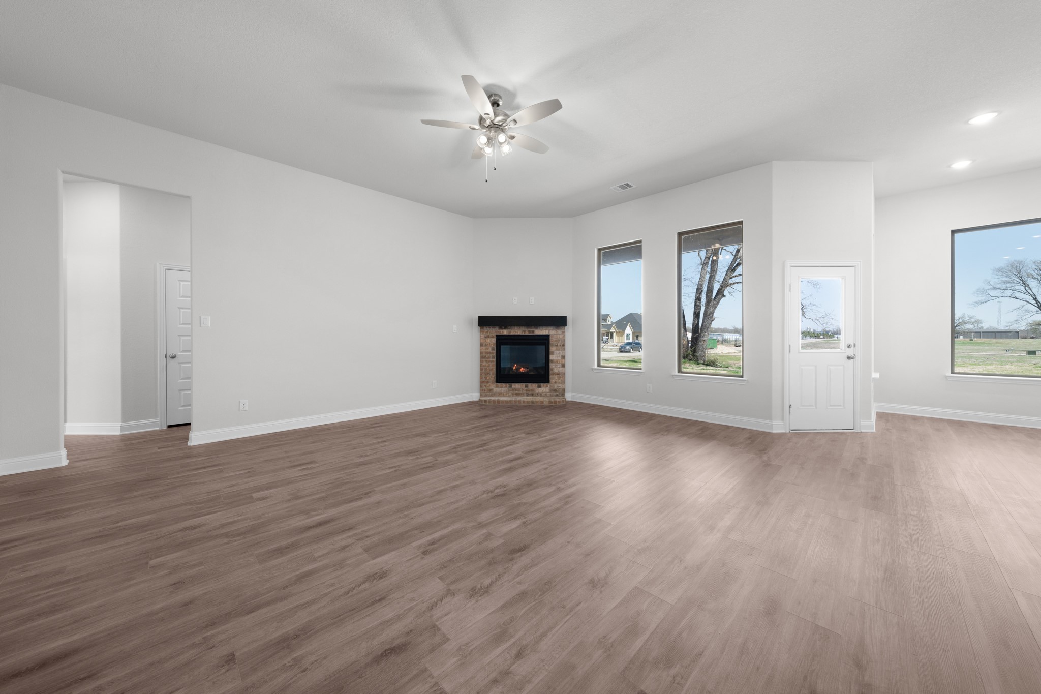 117 Ellis Canton TX 75103