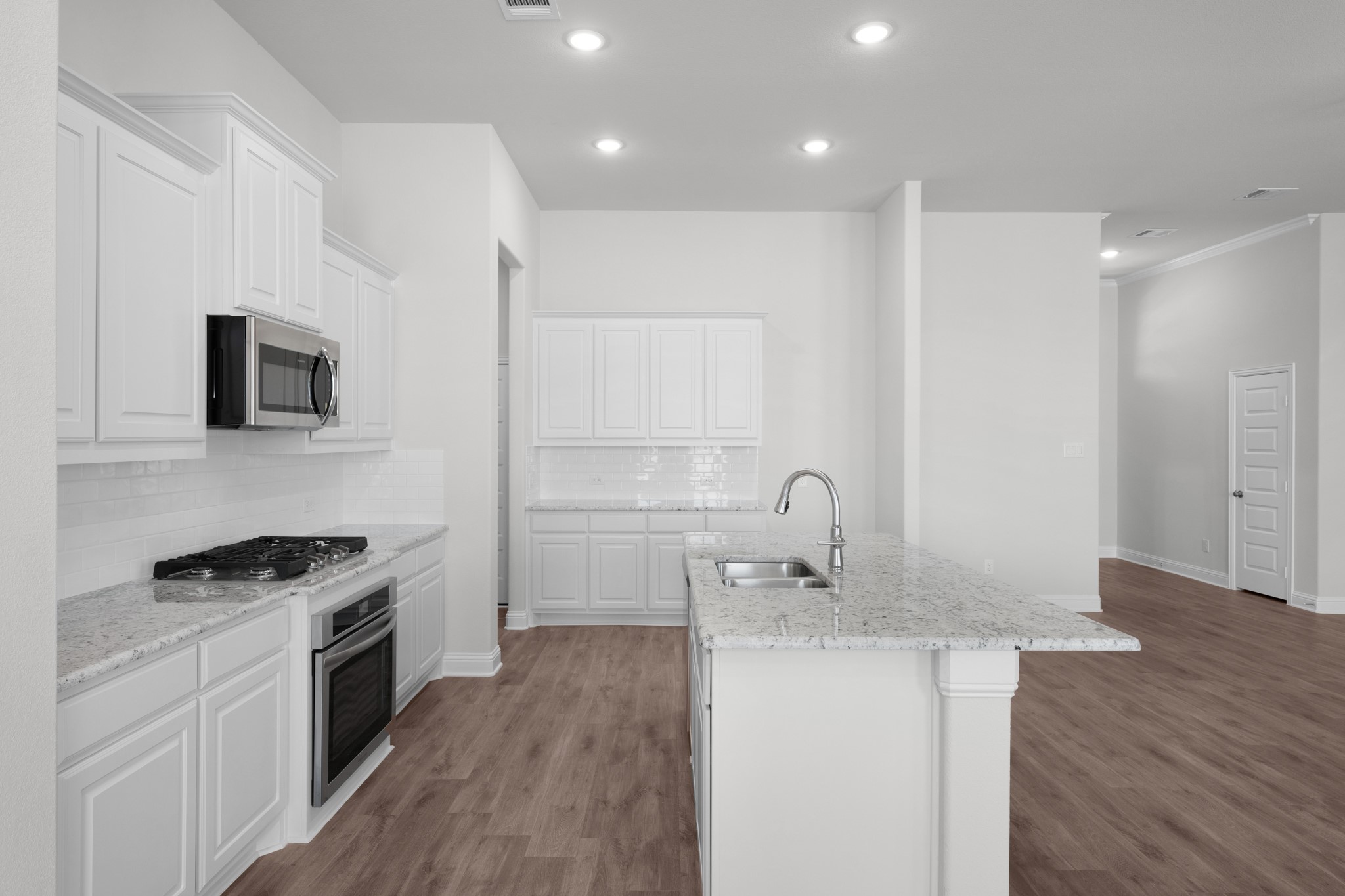 117 Ellis Canton TX 75103