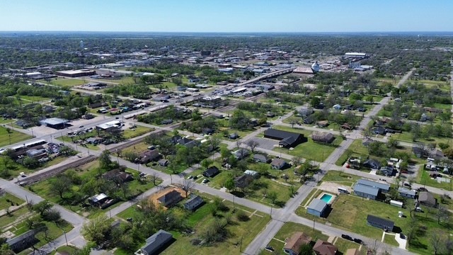 807 E 17th Avenue Corsicana TX 75110