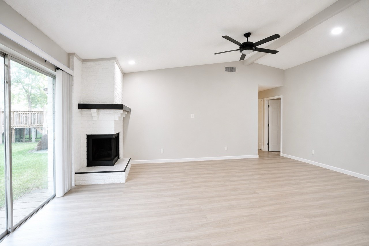 527 Shelly Court Duncanville TX 75137