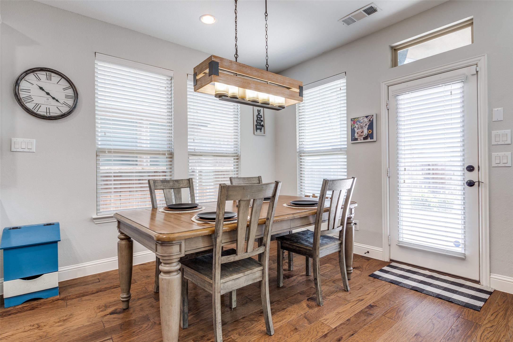 809 Llano Falls Mckinney TX 75071