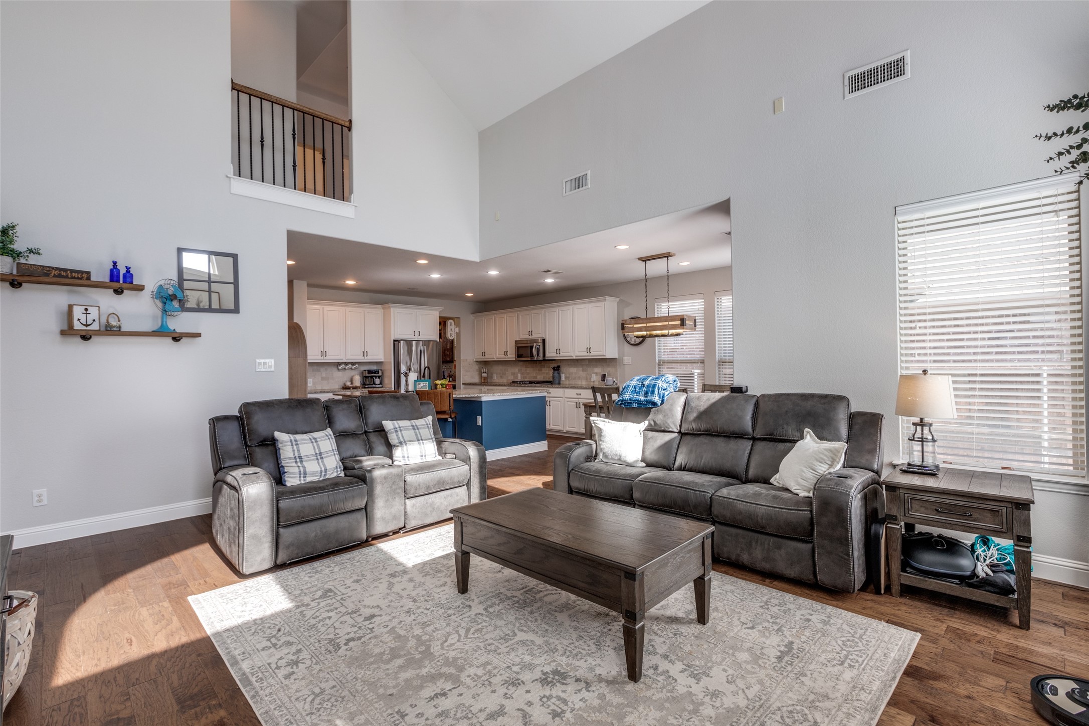 809 Llano Falls Mckinney TX 75071
