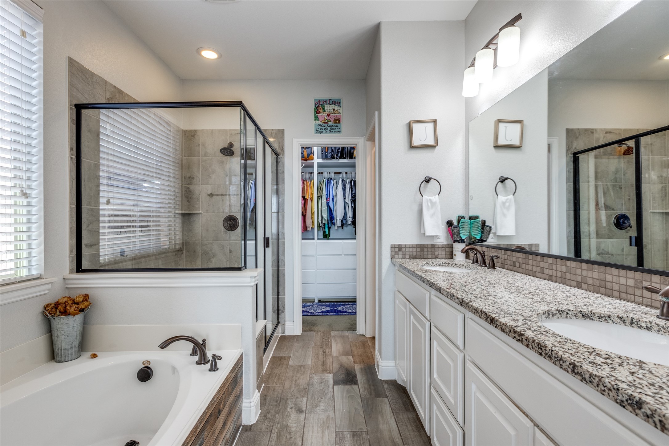 809 Llano Falls Mckinney TX 75071