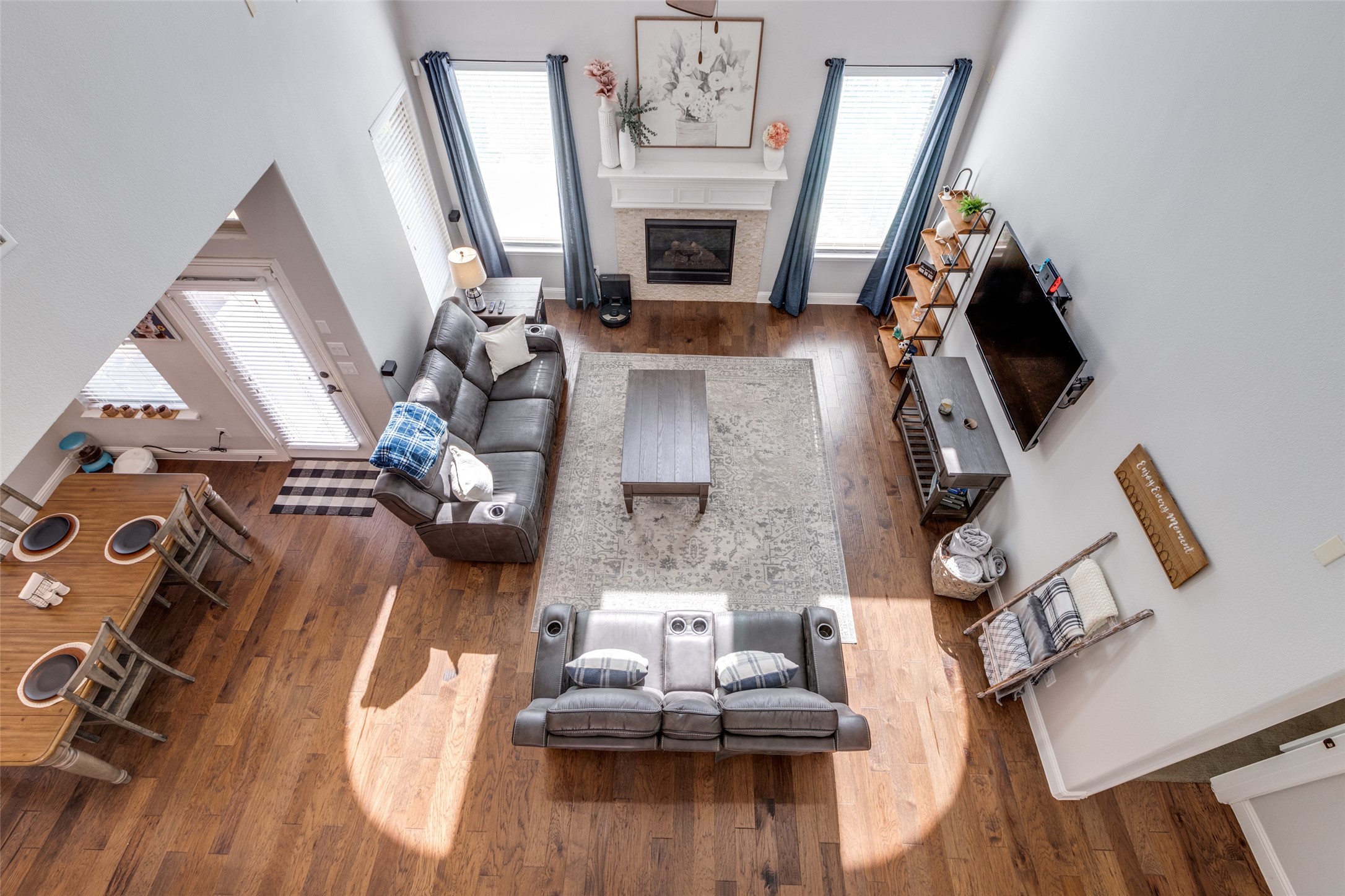 809 Llano Falls Mckinney TX 75071
