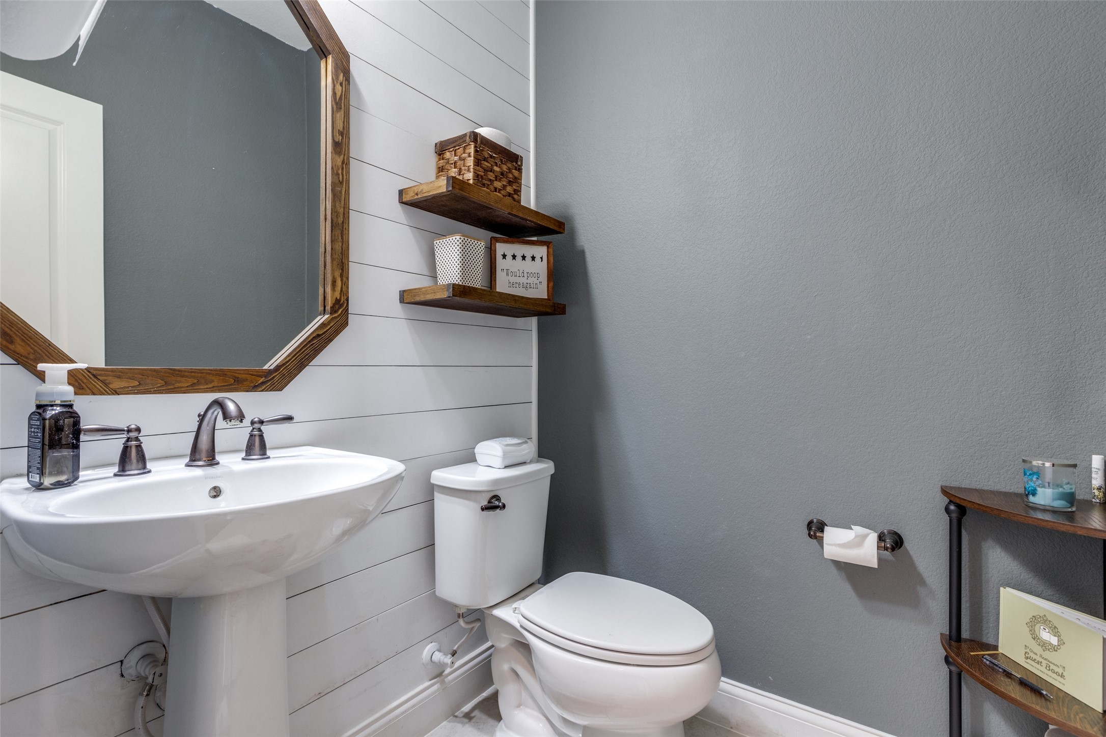 809 Llano Falls Mckinney TX 75071