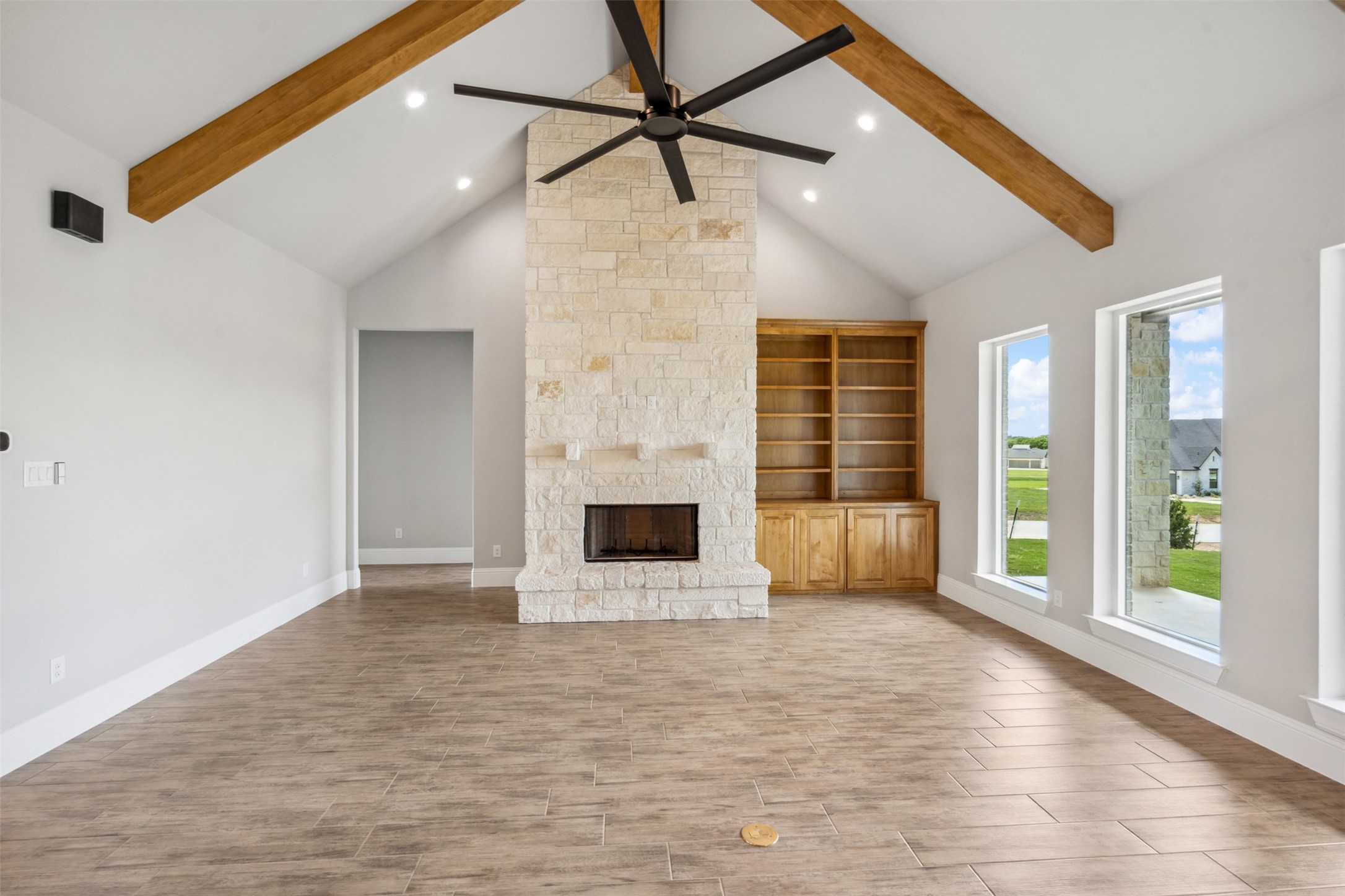 1027 Estancia Boulevard Weatherford TX 76088