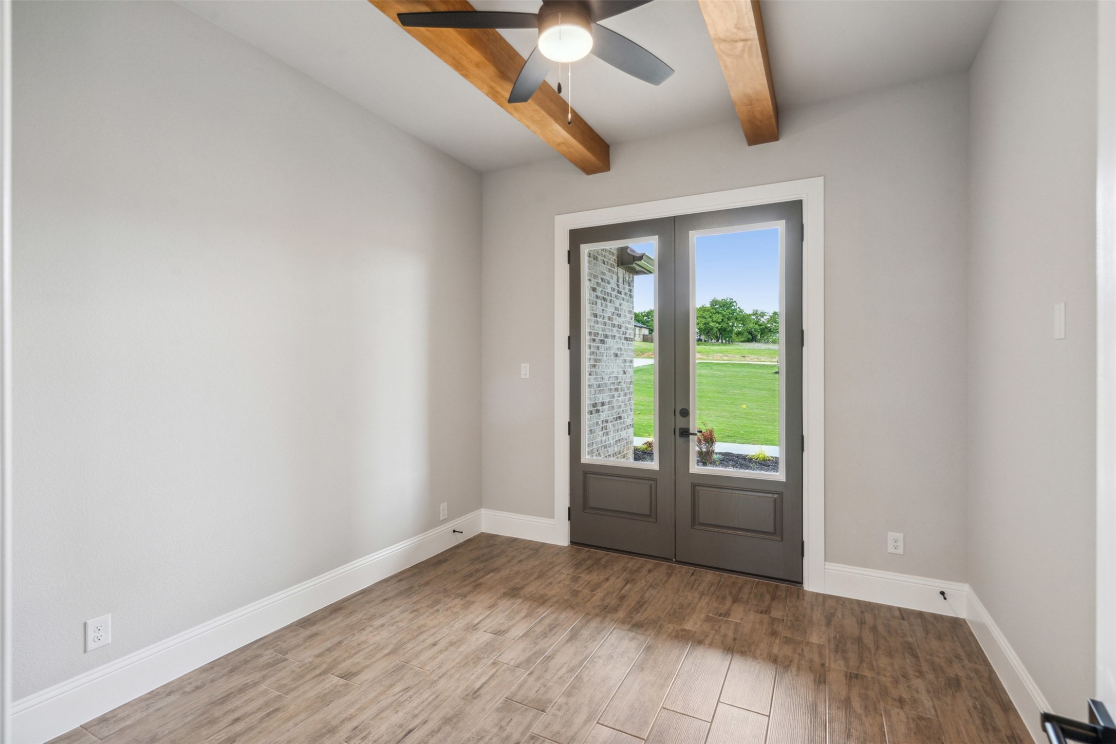 1027 Estancia Boulevard Weatherford TX 76088