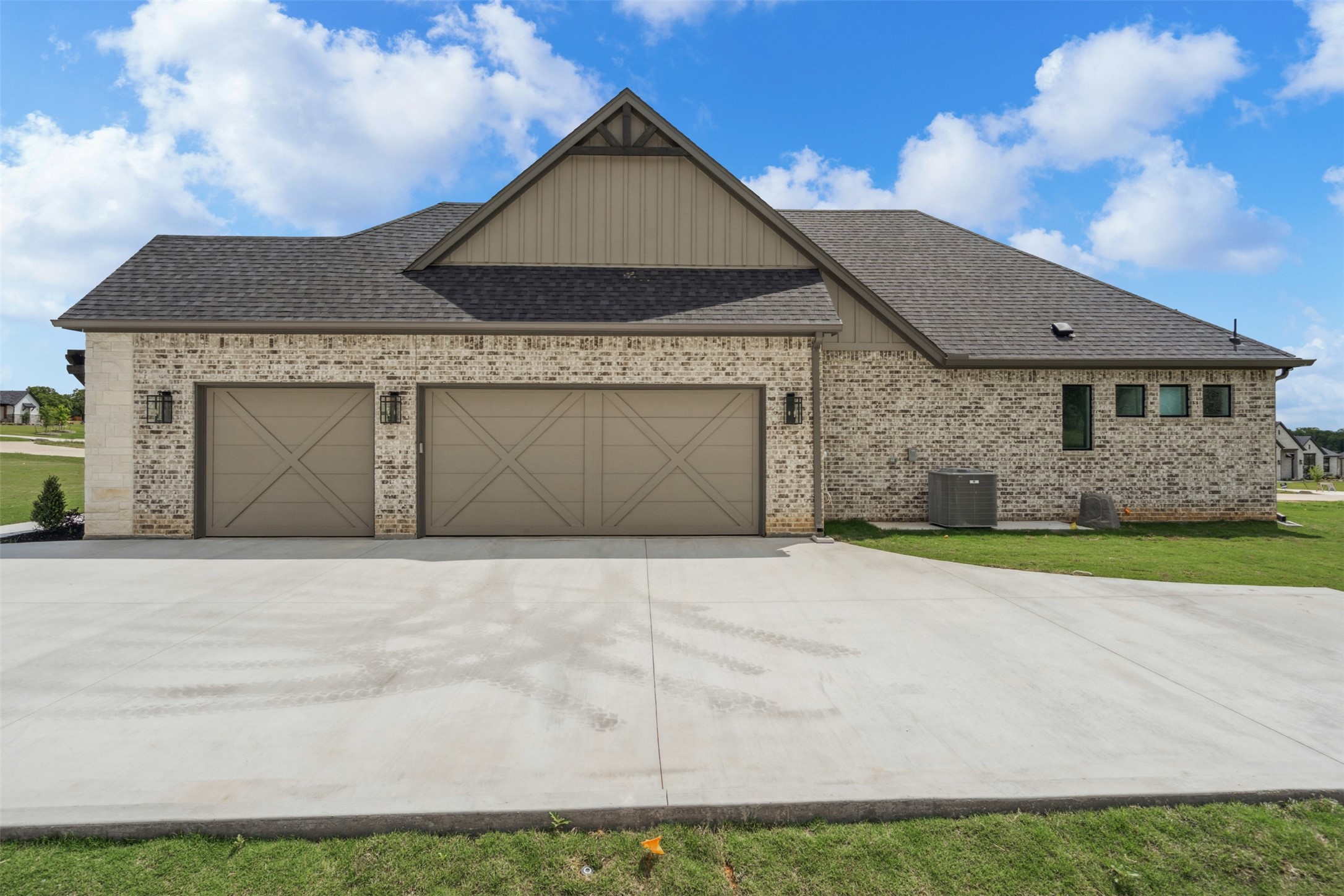 1027 Estancia Boulevard Weatherford TX 76088