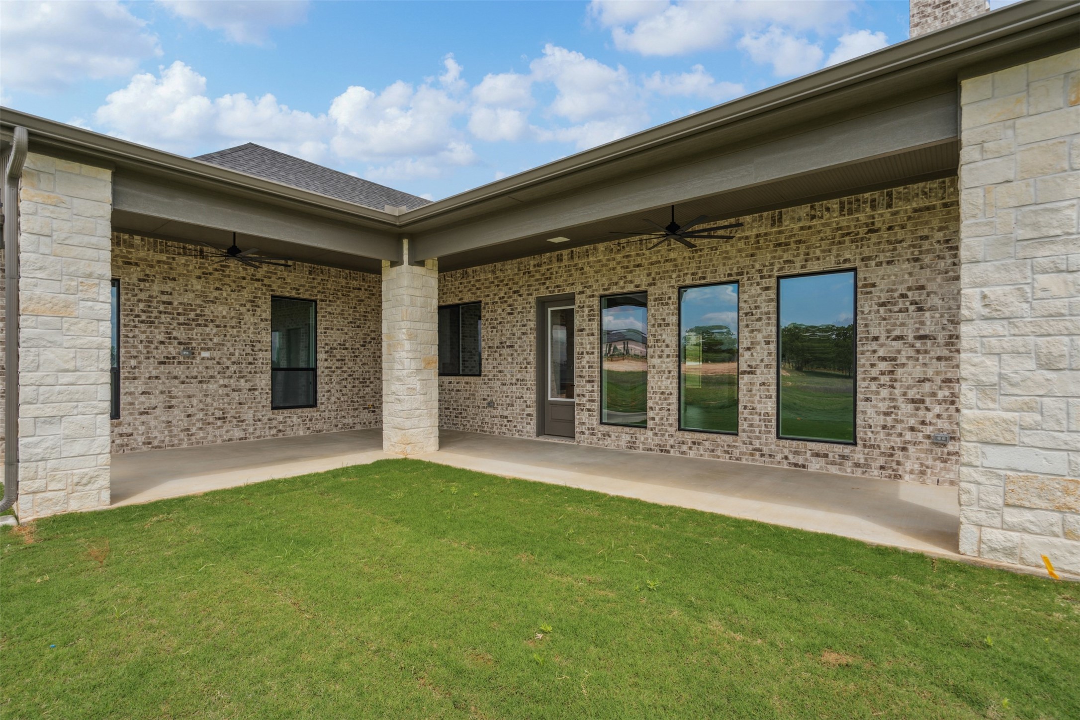 1027 Estancia Boulevard Weatherford TX 76088