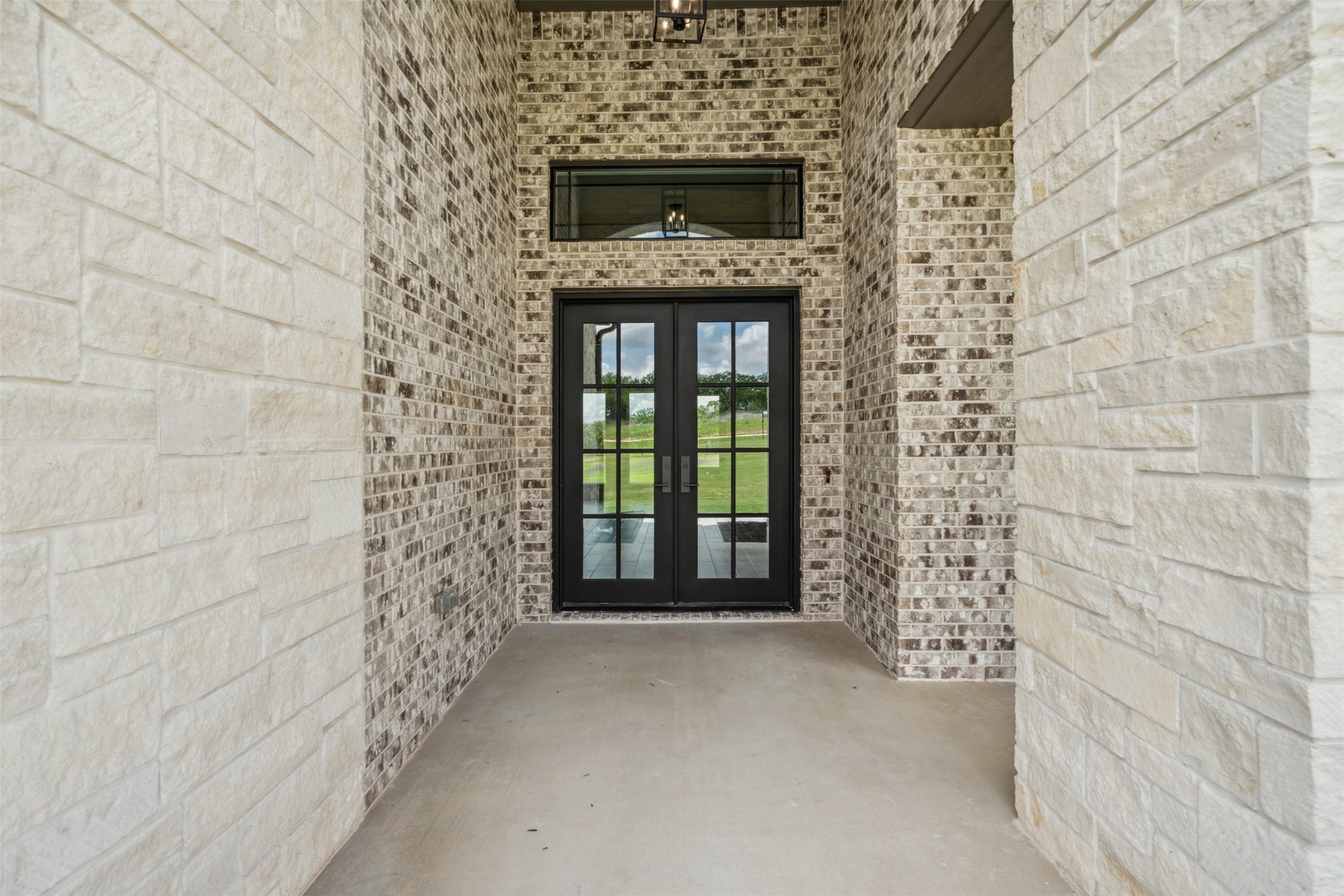 1027 Estancia Boulevard Weatherford TX 76088