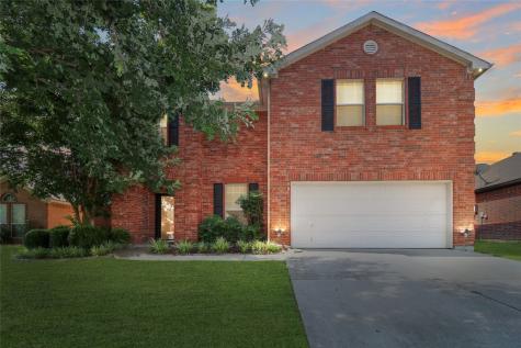 2208 Eden Green Drive Arlington TX 76001