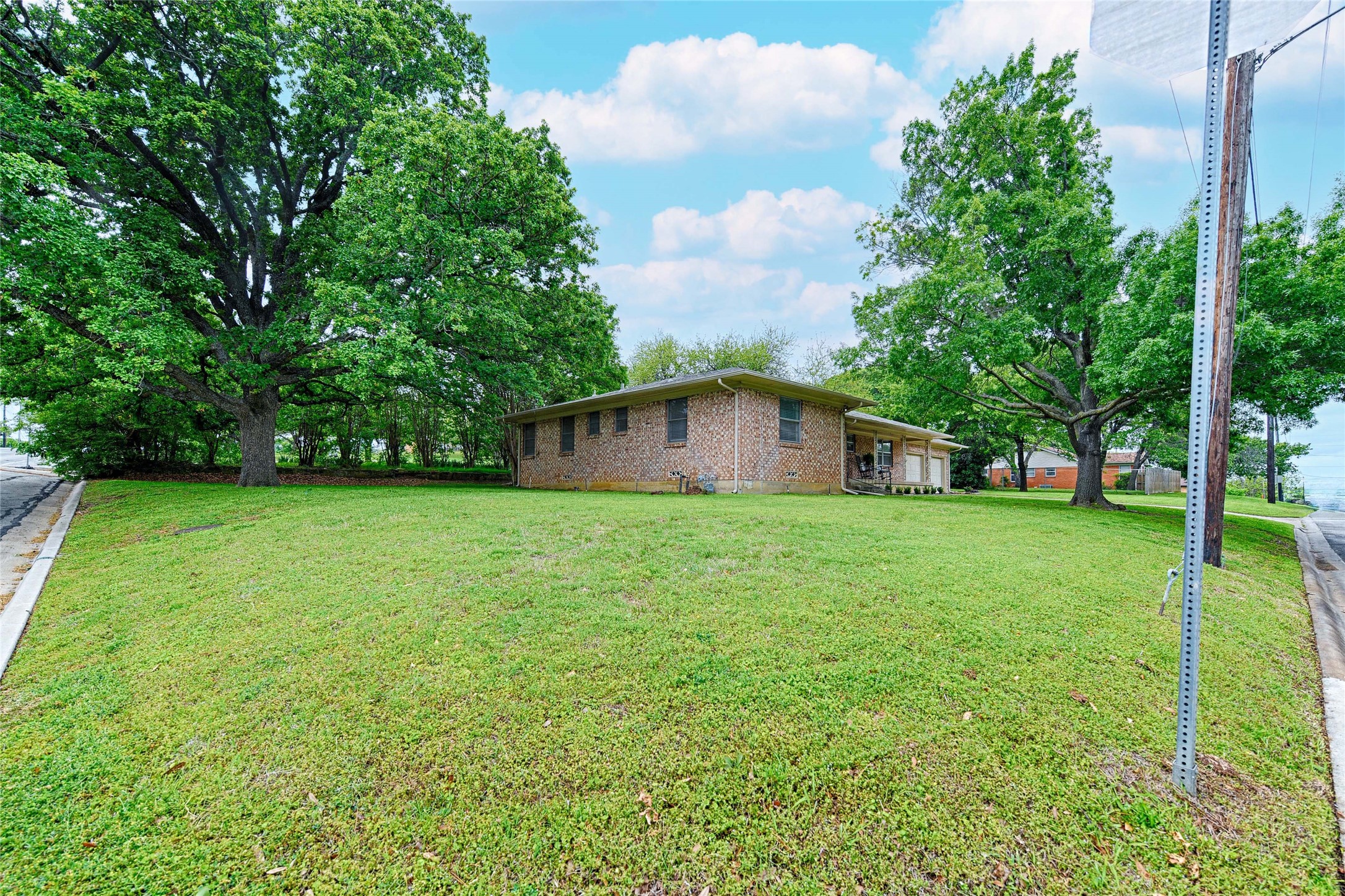 2303 Panhandle Street Denton TX 76201